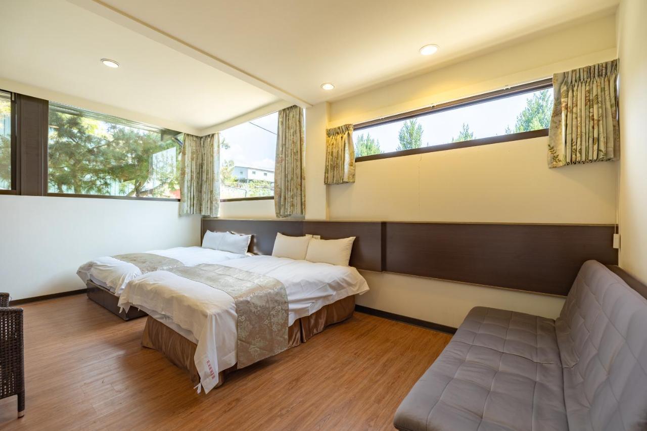 Hua Mu Xing Jing B&B Nhân Ái Ngoại thất bức ảnh