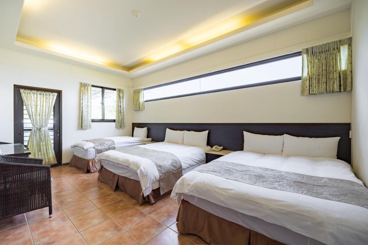 Hua Mu Xing Jing B&B Nhân Ái Ngoại thất bức ảnh